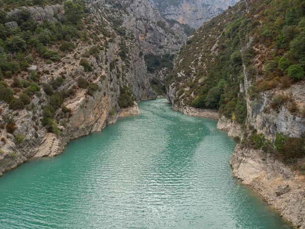 The gate of the Lac de Sainte-Croix to the Gorges du Verdon. — Stock Photo, Image