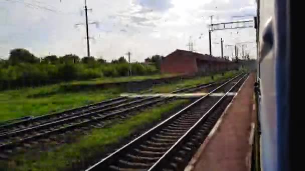 Hiperlapso desde la ventana del tren de pasajeros — Vídeos de Stock