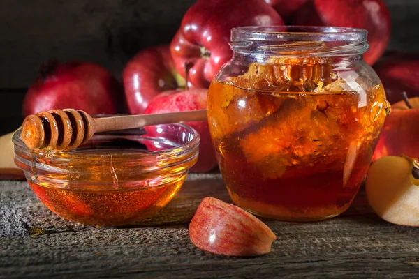 Jewish Holiday Rosh Hashanah Apples Honey Rustic Wooden Table Vintage — Stock Photo, Image