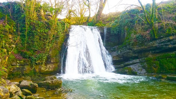 Janet Foss Waterfall Malham North Yorkshire Inglaterra — Foto de Stock