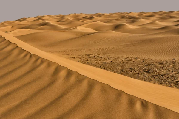 Rimpelingen van de Sahara woestijn in Tunesië — Stockfoto