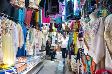 Dje Houmt El Souk Pazar Satılık Geleneksel Giyim