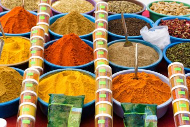 Djerba, Tunus Houmt El Souk Satılık Baharat Çeşitleri. 