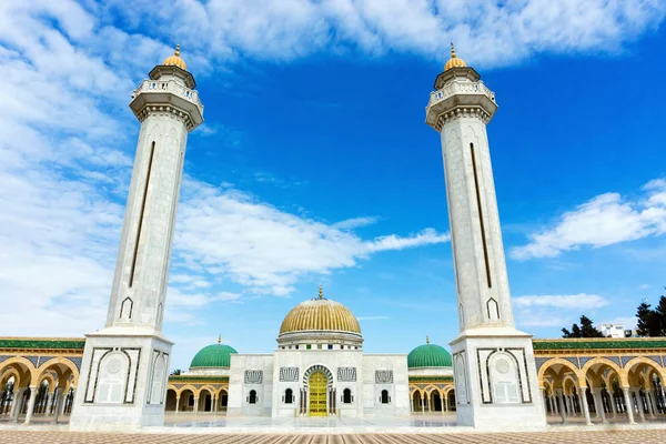 Monastir'deki Bourguiba Mozolesi Cephesi, Tunus