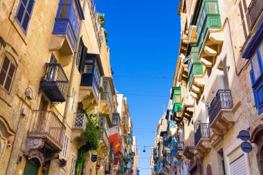 Valletta, Malta'daki Renkli Eski Binalar