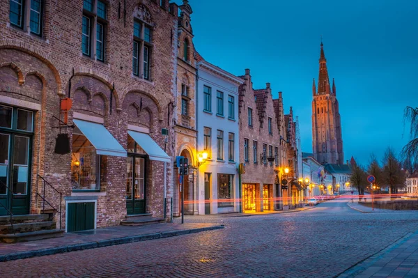 Βράδυ Στους Δρόμους Της Bruges Μετά Βροχή Προβολή Της Νύχτας — Φωτογραφία Αρχείου