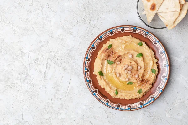Traditional Hummus Dish Plate Table Pita Bread — Stock Photo, Image