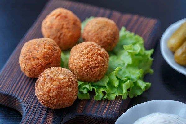 Fried Falafel Balls Wooden Board Table Pickles Sauce — Stock Photo, Image