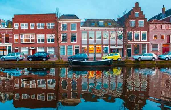 Voies Navigables Architecture Typiquement Néerlandaise Avril 2018 Leyde Immeuble Historique — Photo