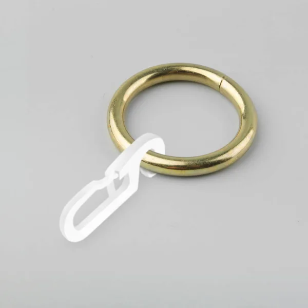 Gordijn Metalen Ring Met Kunststof Hanger Voor Kroonlijst Pole Grijze — Stockfoto