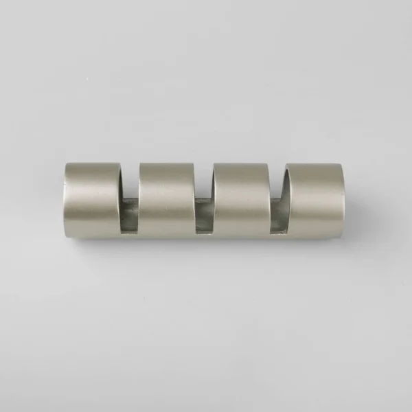 Moderne Cilindrische Metalen Uitgang Voor Gordijn Paal Grijze Achtergrond — Stockfoto