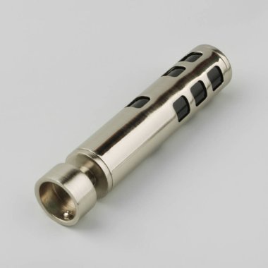 Dekoratif modern perde kutup gri arka planda biten