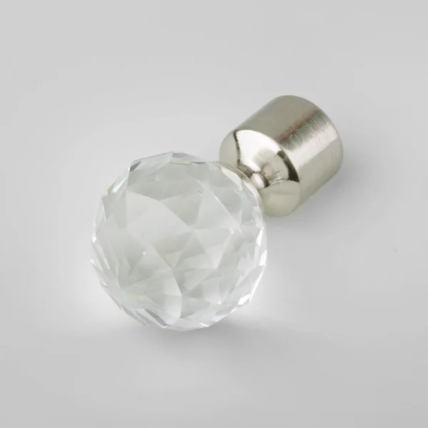 Moderne Kristallkugel Kreuzblume Für Vorhang Traufe Auf Grauem Hintergrund — Stockfoto