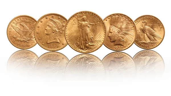 Amerikaanse gouden munten twintig dollar Double Eagle Indische hoofd, geïsoleerd op witte achtergrond Stockfoto