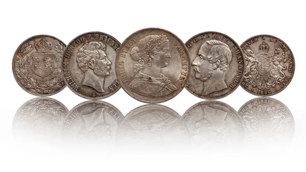 Γερμανία Γερμανικά ασημένια κέρματα δύο Thaler διπλός θάλαμος Αννόβερο, Φρανκφούρτη, Μπράνσγουικ Λούνομπεργκ — Φωτογραφία Αρχείου