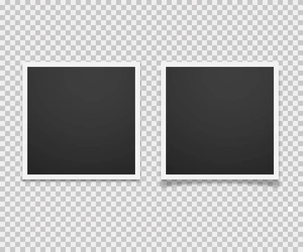 Moldura de foto vazia realista em fundo transparente com sombra. Mockup na moda . —  Vetores de Stock