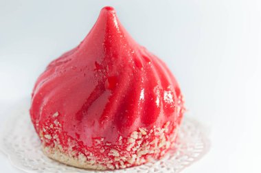 Beyaz toza peçete Grey ile pasta 