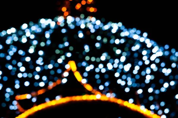 Вне Фокуса Размытые Сверкающие Сверкающие Рождество Белый Синий Оранжевый Огни — стоковое фото