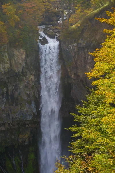 Водопад Кегон Осеннем Лесу Nikko Japan — стоковое фото