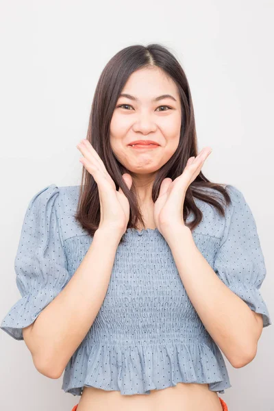 Vackra Asiatiska Kvinnor Känner Wow Överraska Ansikte Vit Bakgrund — Stockfoto