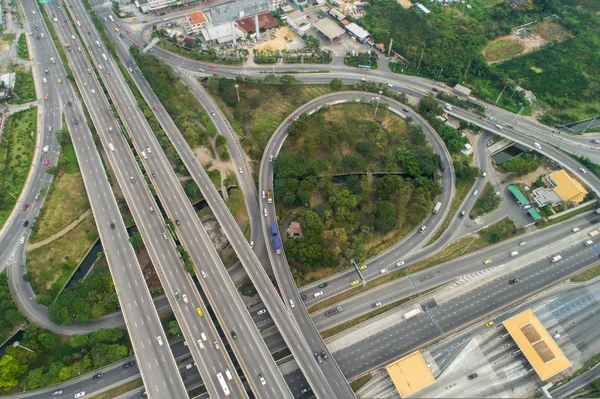 Transport Junction Circular City Road Aerial View Green Tree Vehicle — Stock Photo, Image