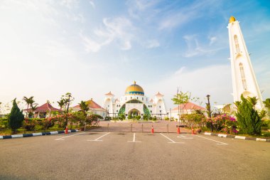 Melaka centrlal mescid selat denizde, Malezya