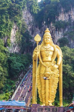 Batu mağara lord Erdal heykeli altın Kualalumpur, Malezya