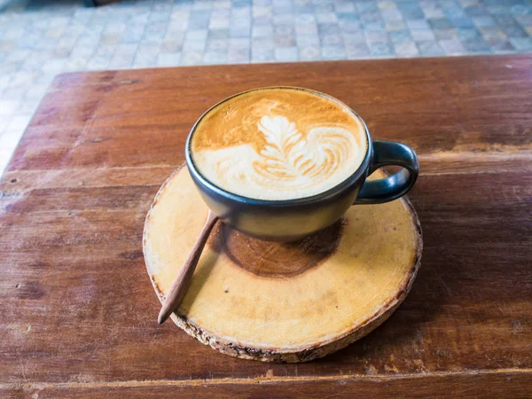 Café Caliente Arte Latte Taza Mesa Madera Beber — Foto de Stock