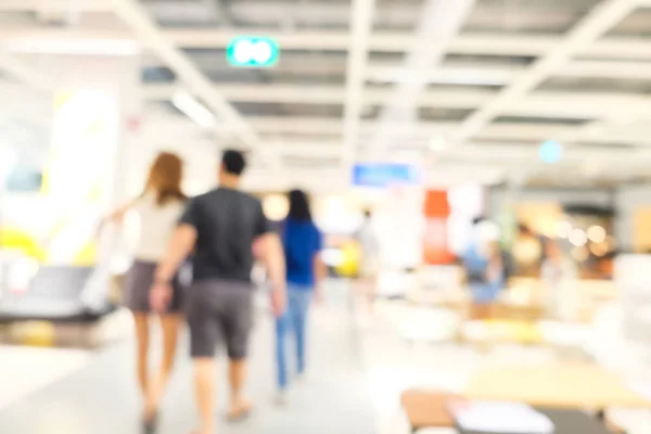 Mobiliário desfocado e decoração de casa no supermercado — Fotografia de Stock