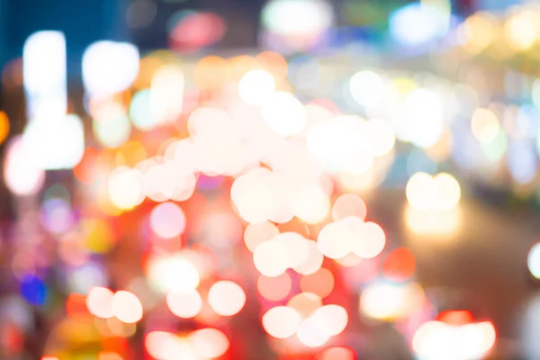 Verschwommenes Auto Licht Nacht bewegt sich auf Stadtstraße — Stockfoto