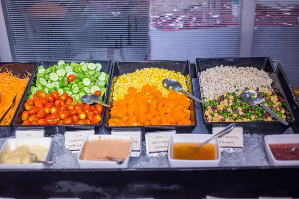 Salad food with colorful vegetable on slad bar — Stock Photo, Image