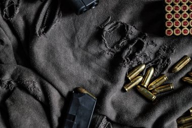 Polimer yarı otometik 9mm top tam metal ceket mermi ile 