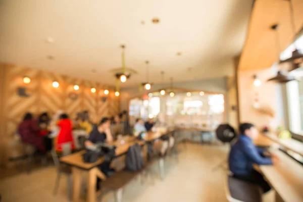 Resumen desenfoque borroso grupo de personas en la cafetería — Foto de Stock