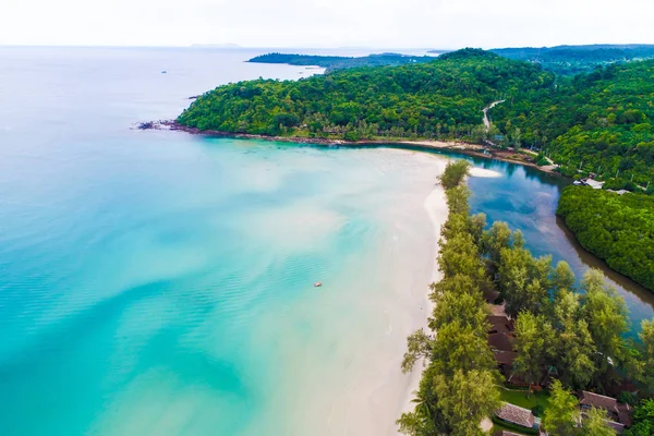 Vista aérea mar playa isla — Foto de Stock