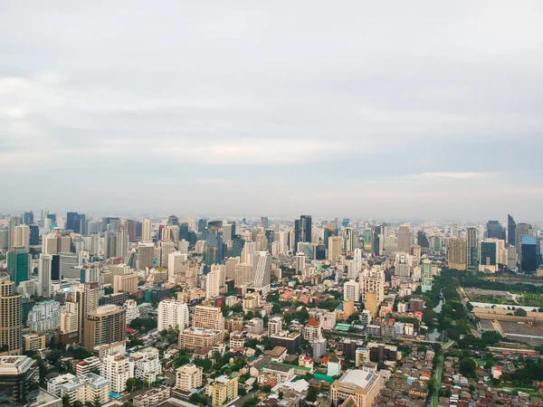 Bangkok midtown city building with BTS sky train aerial view — Stock Photo, Image