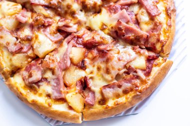 jambon peyniryakın pizza hawaiian