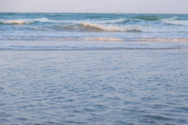 Deniz plaj dalga günbatımı akşam gökyüzü