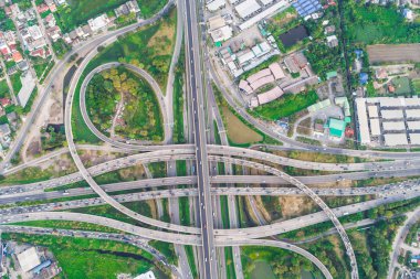 Araç hareketli hava görüntüsü kavşağı transsoport dairesel yolu