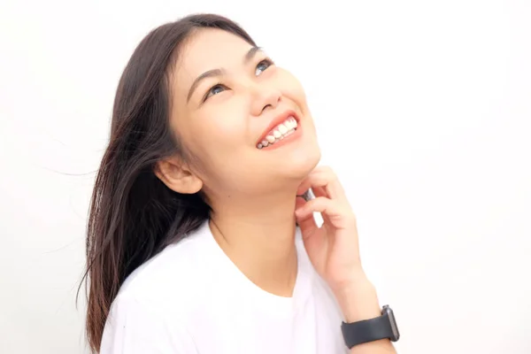 Портрет улыбающихся красивых азиатских женщин — стоковое фото