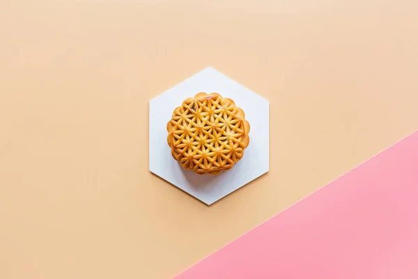 Flat lay of Chinese Festival dessert, Mid Autumn Festival Moon cake on colorful background. Top view, copy space, mockup, overhead, template — Stock Photo, Image