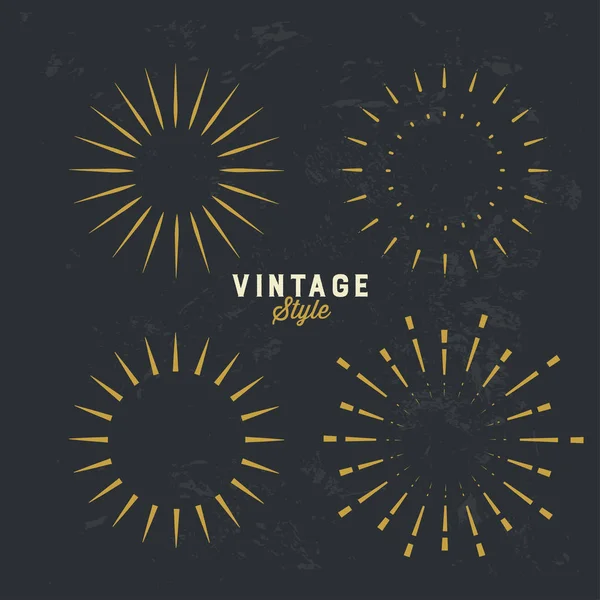 Set de Vintage sunburst de oro, chispas de fuegos artificiales diseño vectorial elem — Vector de stock