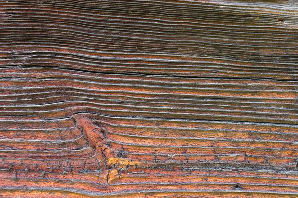 Güneş yanığı odun, rüzgar ve zamanla yaşlanmış..