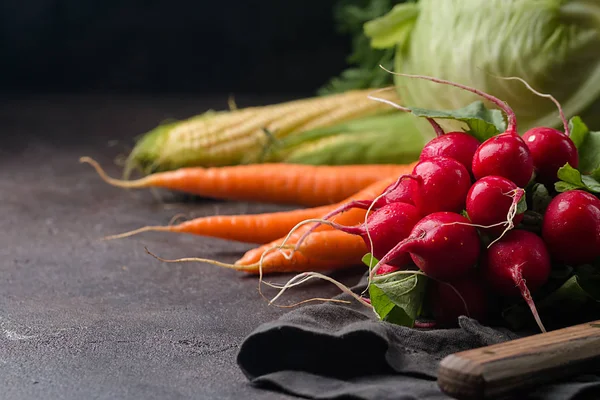 Stillleben verschiedener Gemüsesorten — Stockfoto