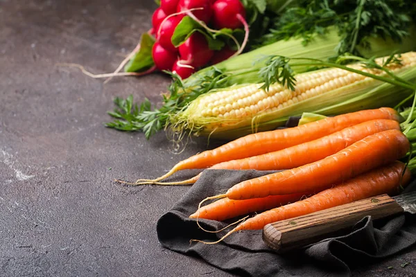 Natureza morta de verduras diferentes — Fotografia de Stock