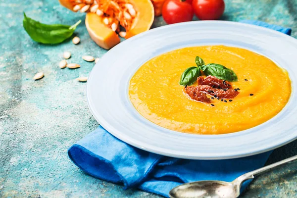 Sopa de calabaza y zanahoria — Foto de Stock