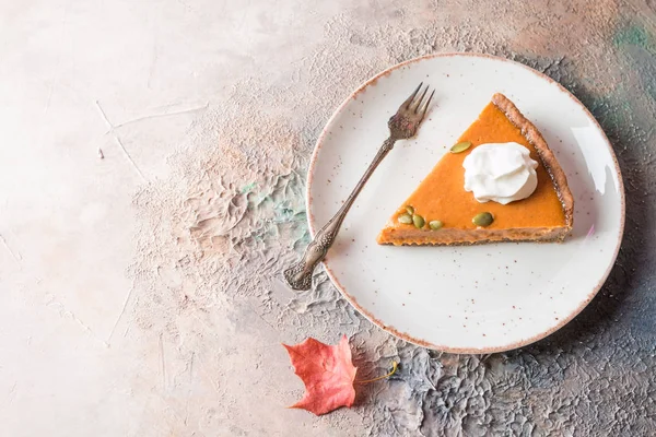 Slice of Pumpkin Pie — Stock Photo, Image