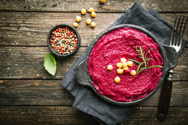 Pancar kırmızısı humus — Stok fotoğraf