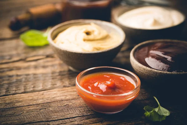 Conjunto clásico de salsas — Foto de Stock