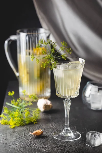 Pekel cocktail in een glas — Stockfoto