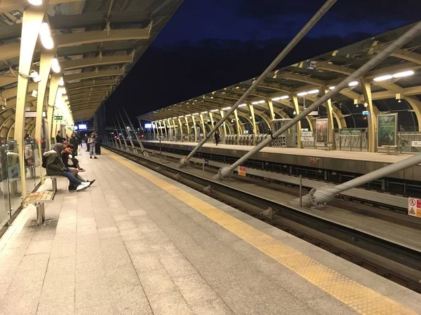 Golden Horn Metro Station Waiting Passengers Night Golden Horn Istanbul — Stock Photo, Image